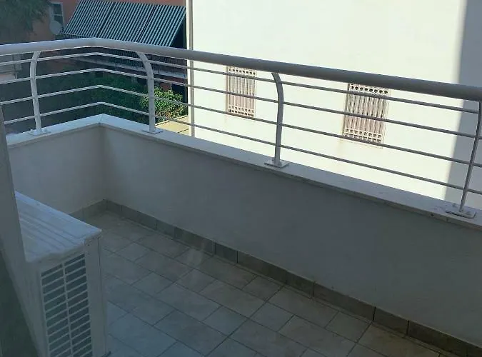 Acquamarina アパート